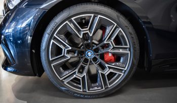 BMW I5 M60 xDrive lleno