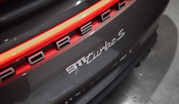 Porsche 911 Turbo S lleno