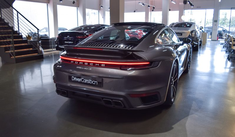 Porsche 911 Turbo S lleno