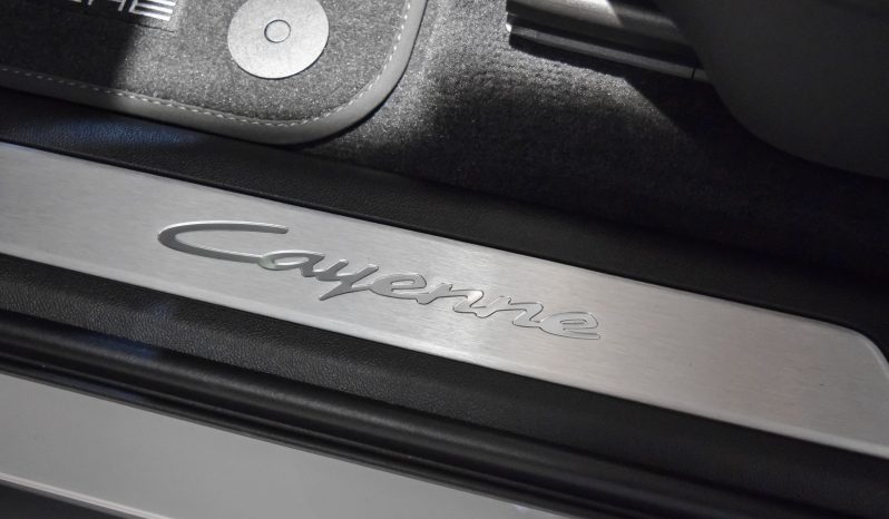 Porsche Cayenne Coupé  E-Hybrid lleno