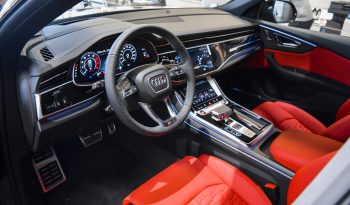 Audi RSQ8 Performance lleno