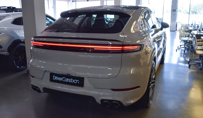 Porsche Cayenne Coupé  E-Hybrid lleno