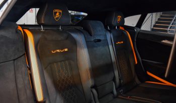 Lamborghini Urus Performante lleno