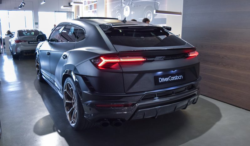 Lamborghini Urus Performante lleno